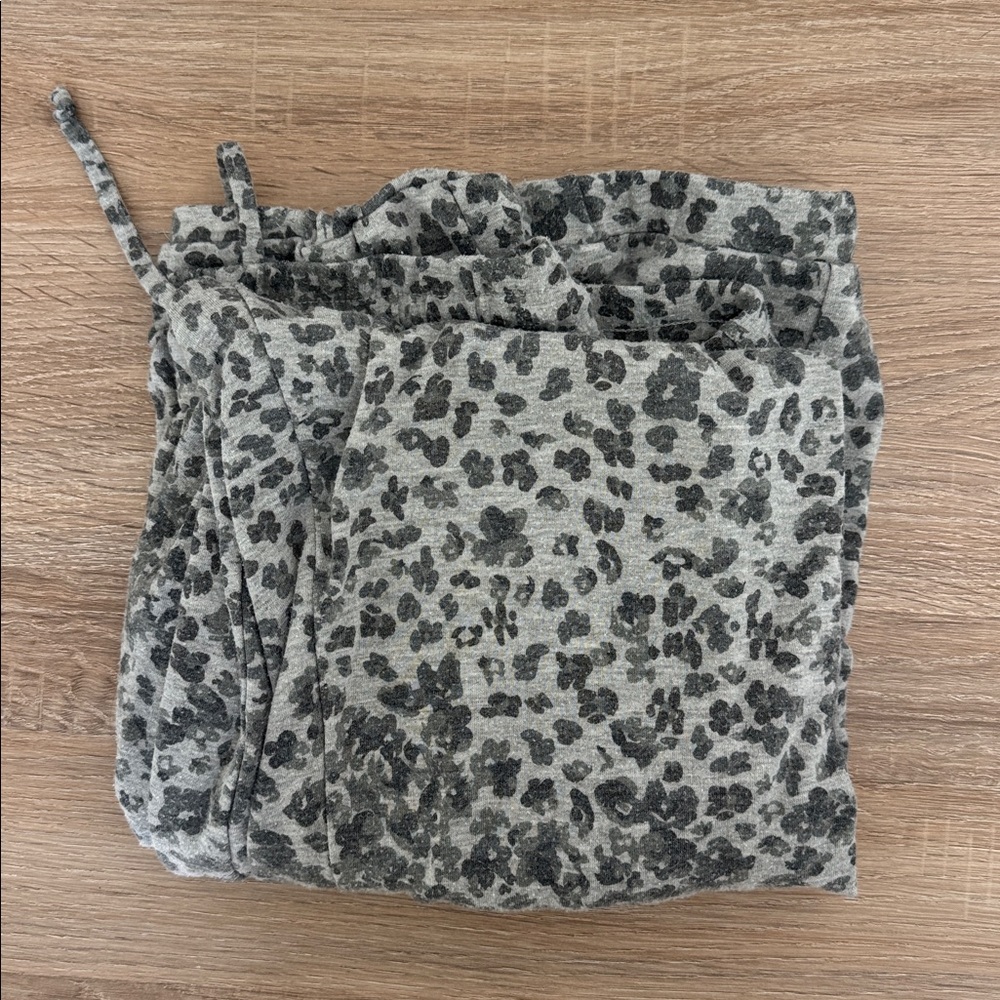 Comfy loose animal print sweatpants
